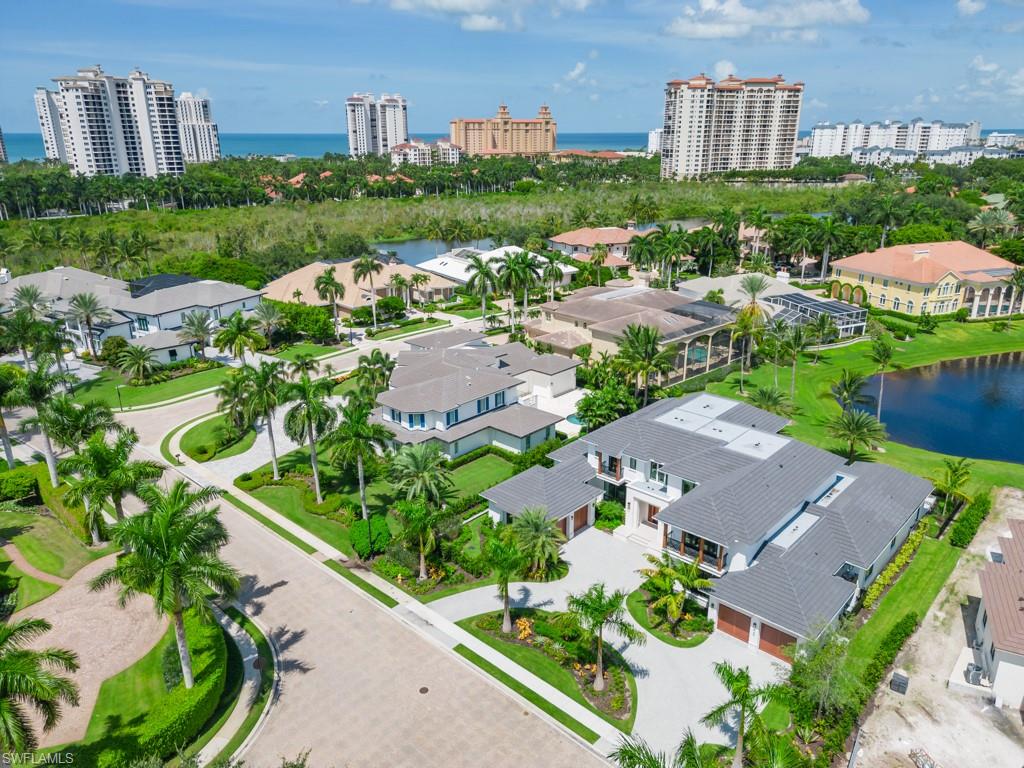 BAY COLONY SHORES - Residential