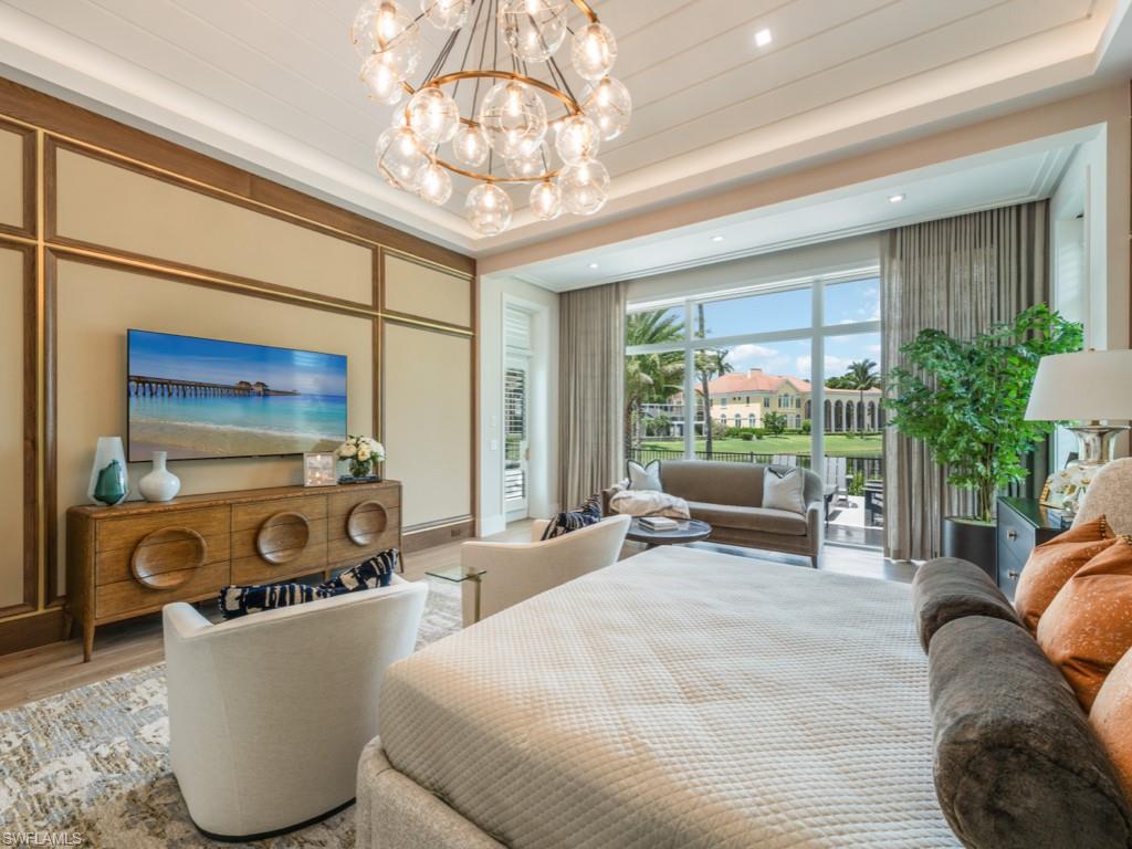 BAY COLONY SHORES - Residential