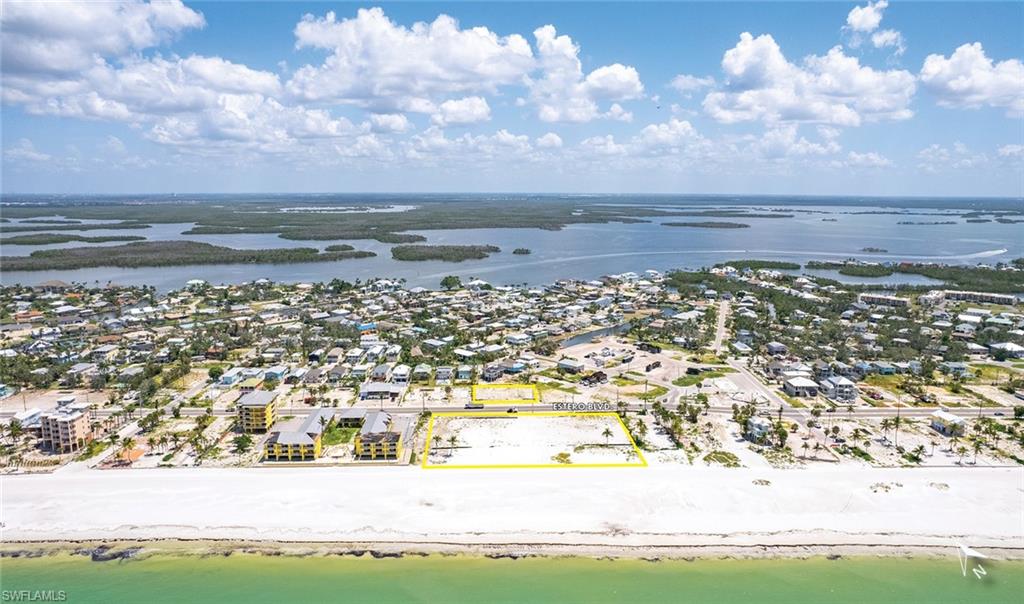 FORT MYERS - Land