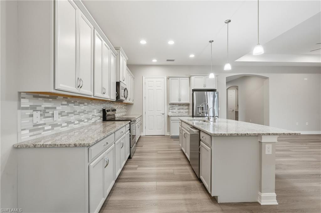 FAIRWINDS - Residential