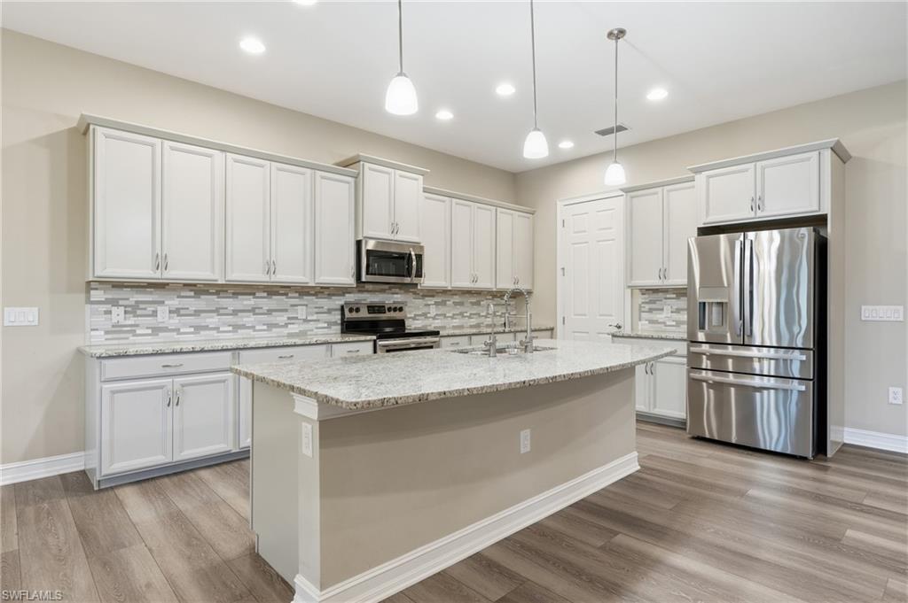 FAIRWINDS - Residential