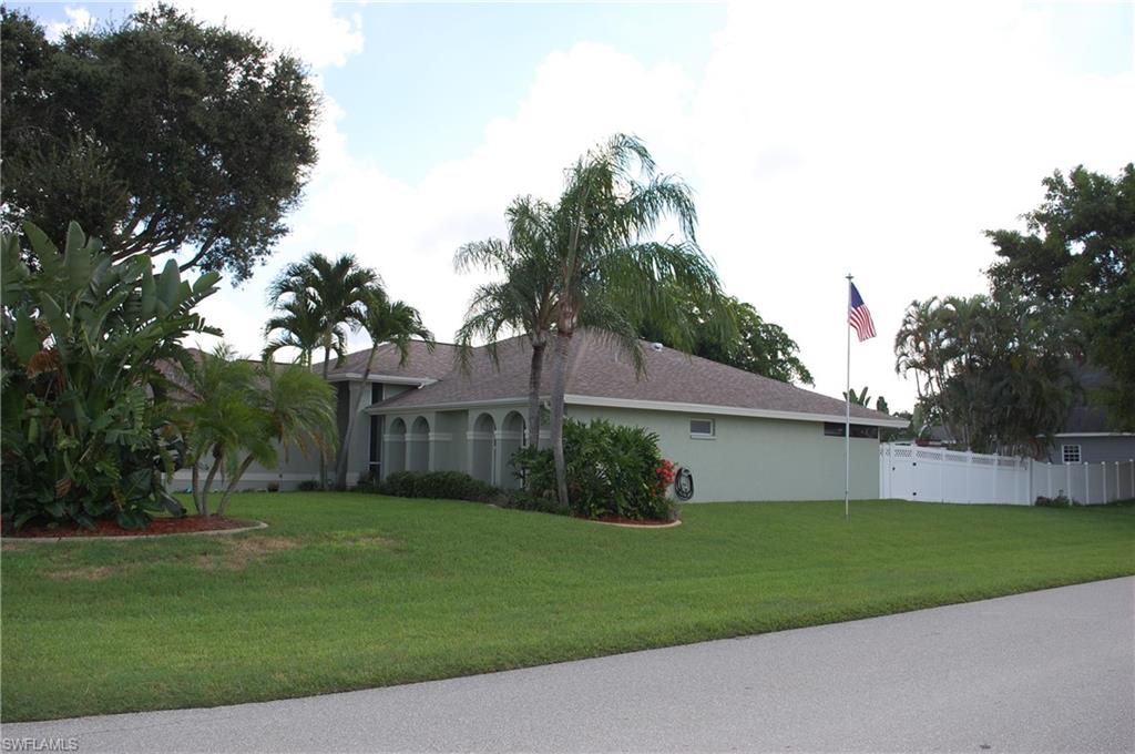 CAPE CORAL - Residential