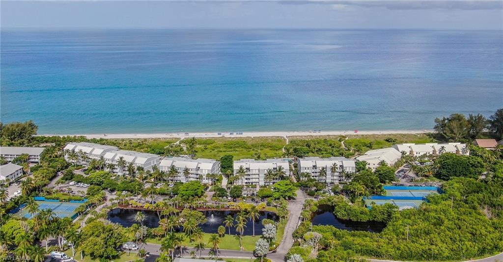 BEACH VILLAS CONDO - Residential