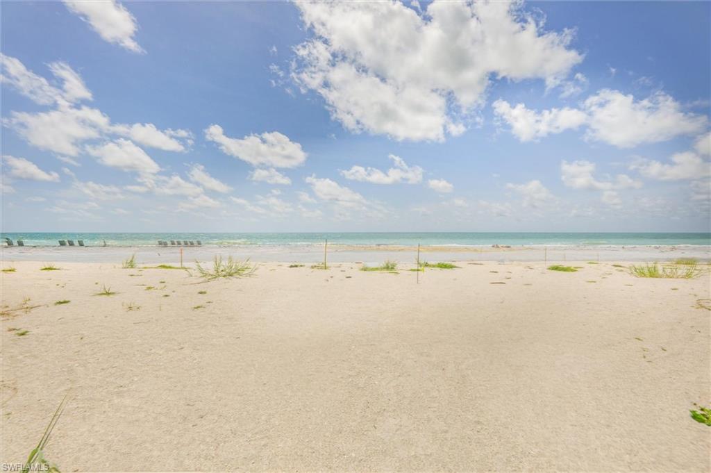 BEACH VILLAS CONDO - Residential