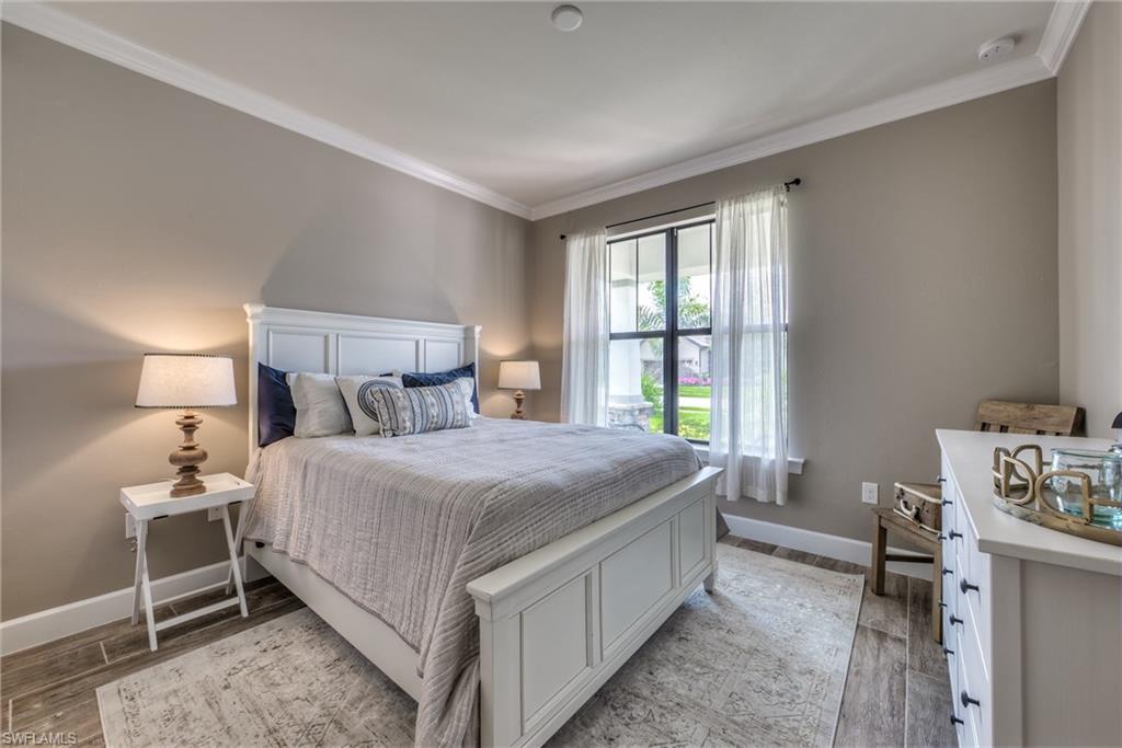 CORKSCREW SHORES - Residential