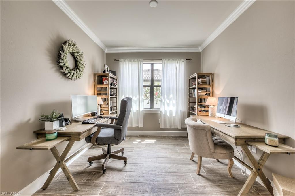CORKSCREW SHORES - Residential