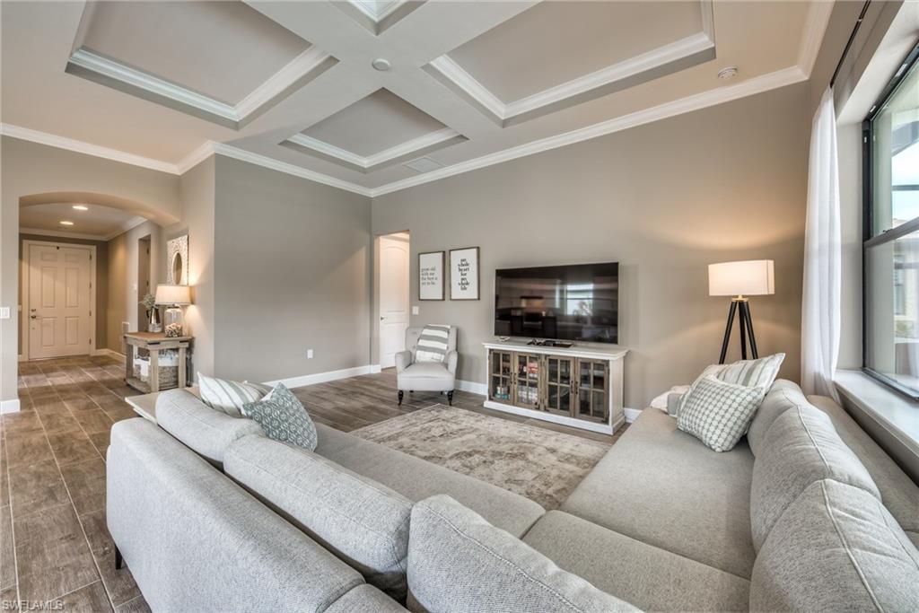 CORKSCREW SHORES - Residential