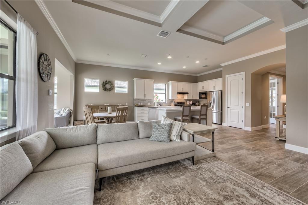 CORKSCREW SHORES - Residential