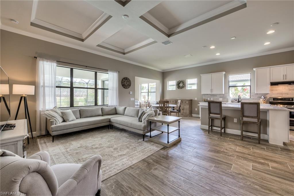 CORKSCREW SHORES - Residential