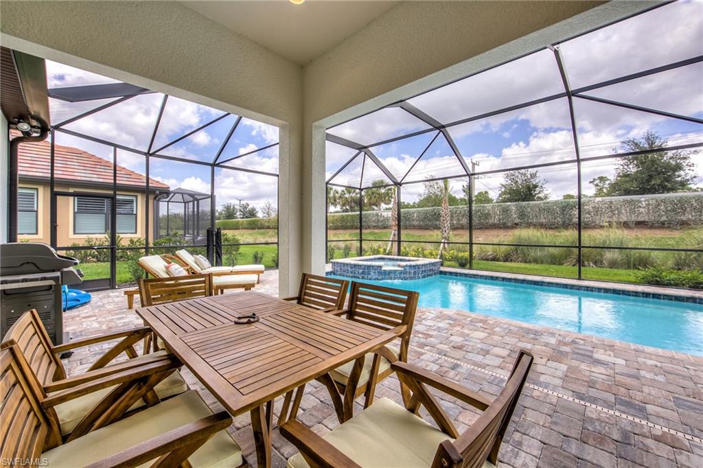 CORKSCREW SHORES - Residential