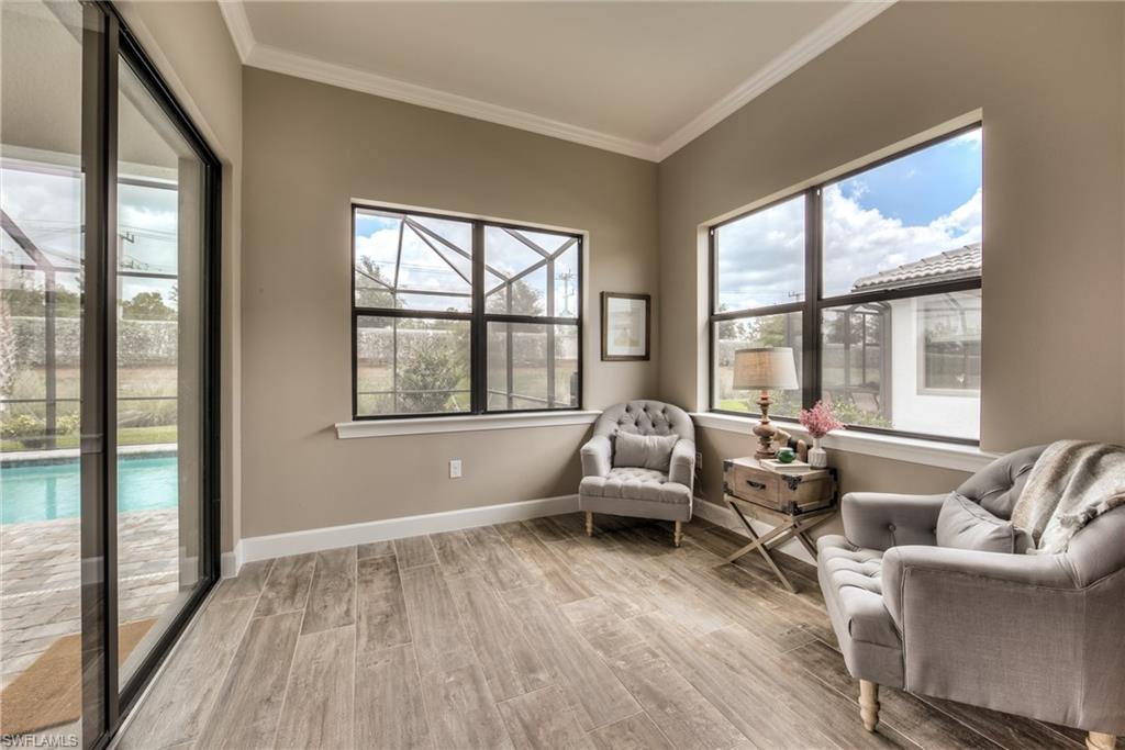 CORKSCREW SHORES - Residential
