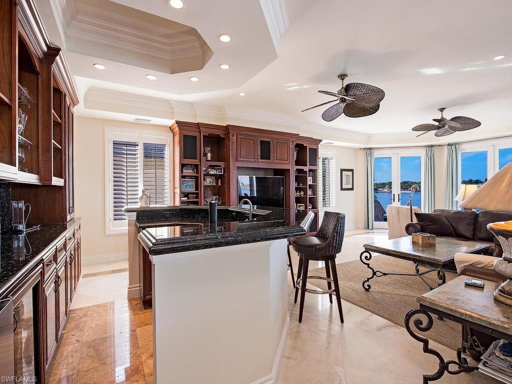 ROYAL HARBOR - Residential