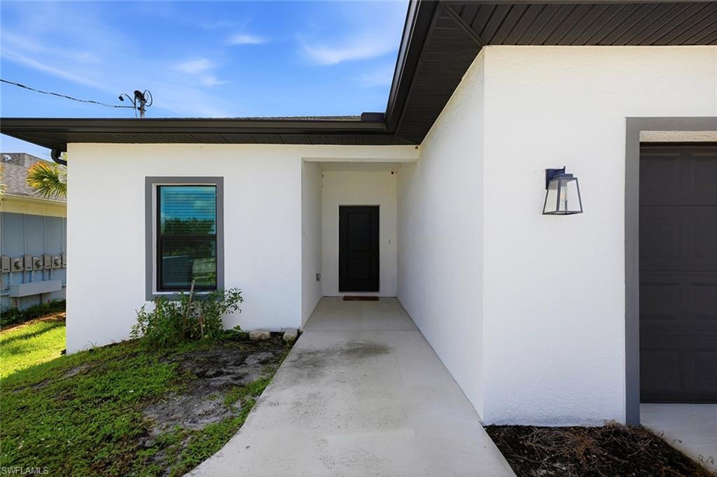 CAPE CORAL - Residential Lease