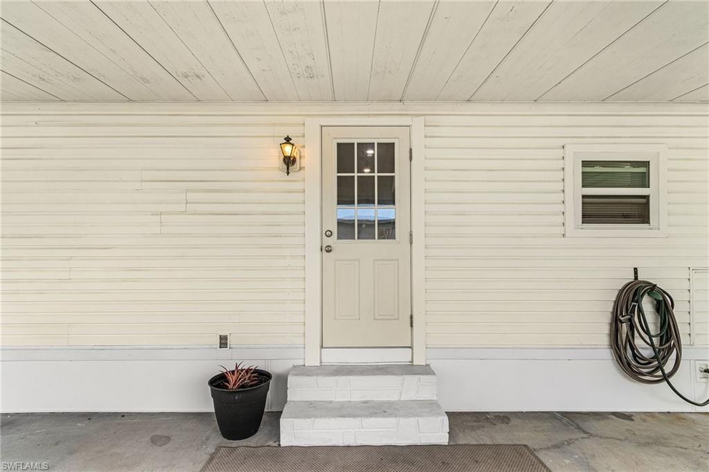 COACHLIGHT MANOR MOBILE HOME - Residential