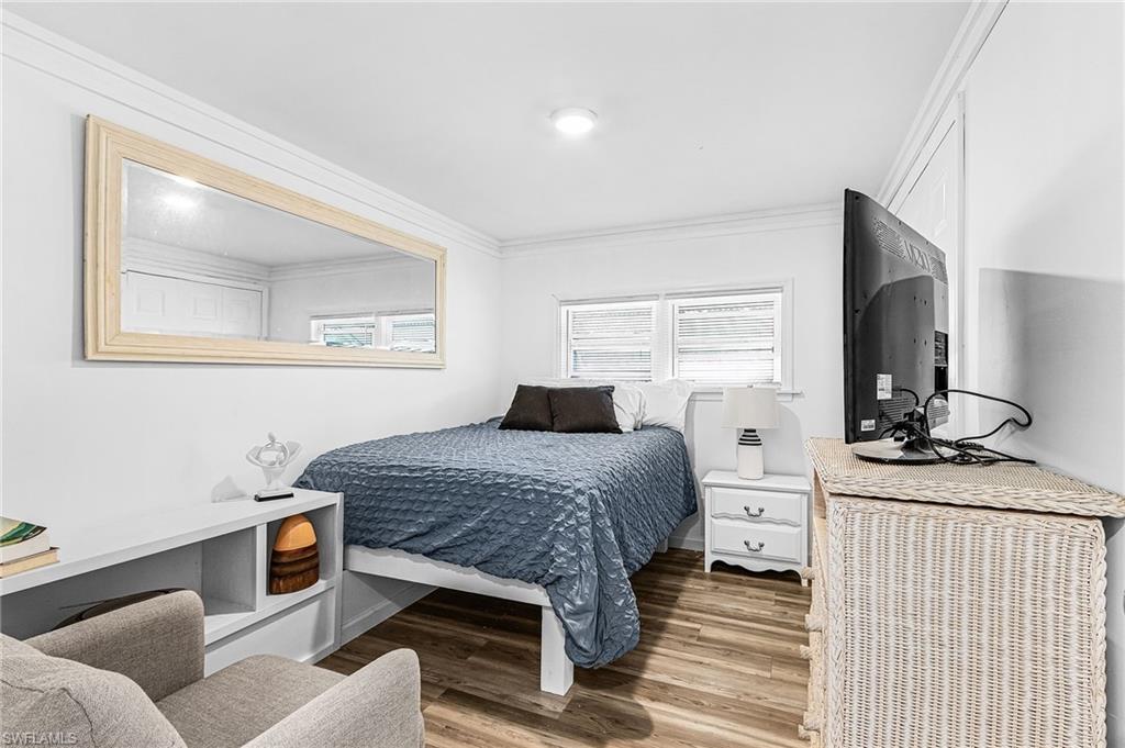 COACHLIGHT MANOR MOBILE HOME - Residential