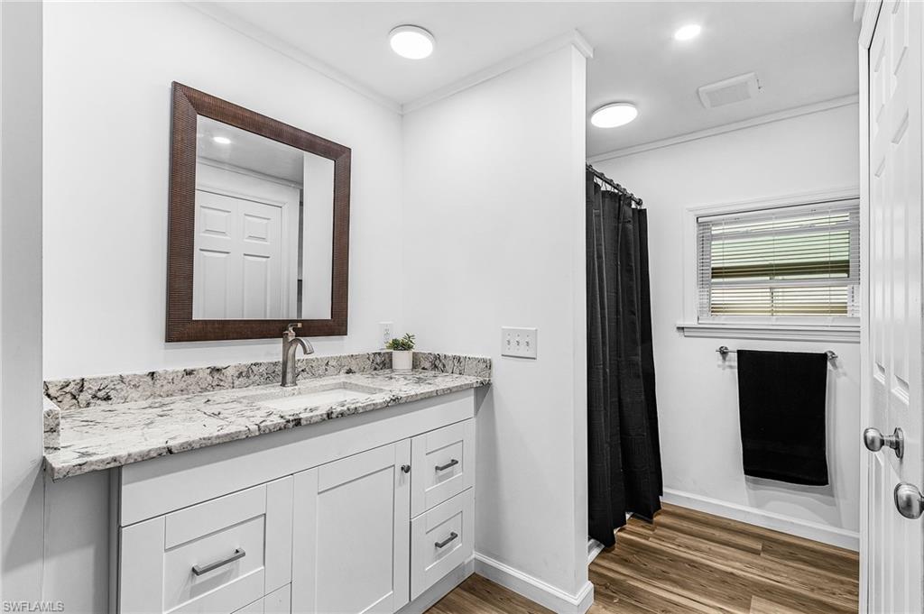 COACHLIGHT MANOR MOBILE HOME - Residential