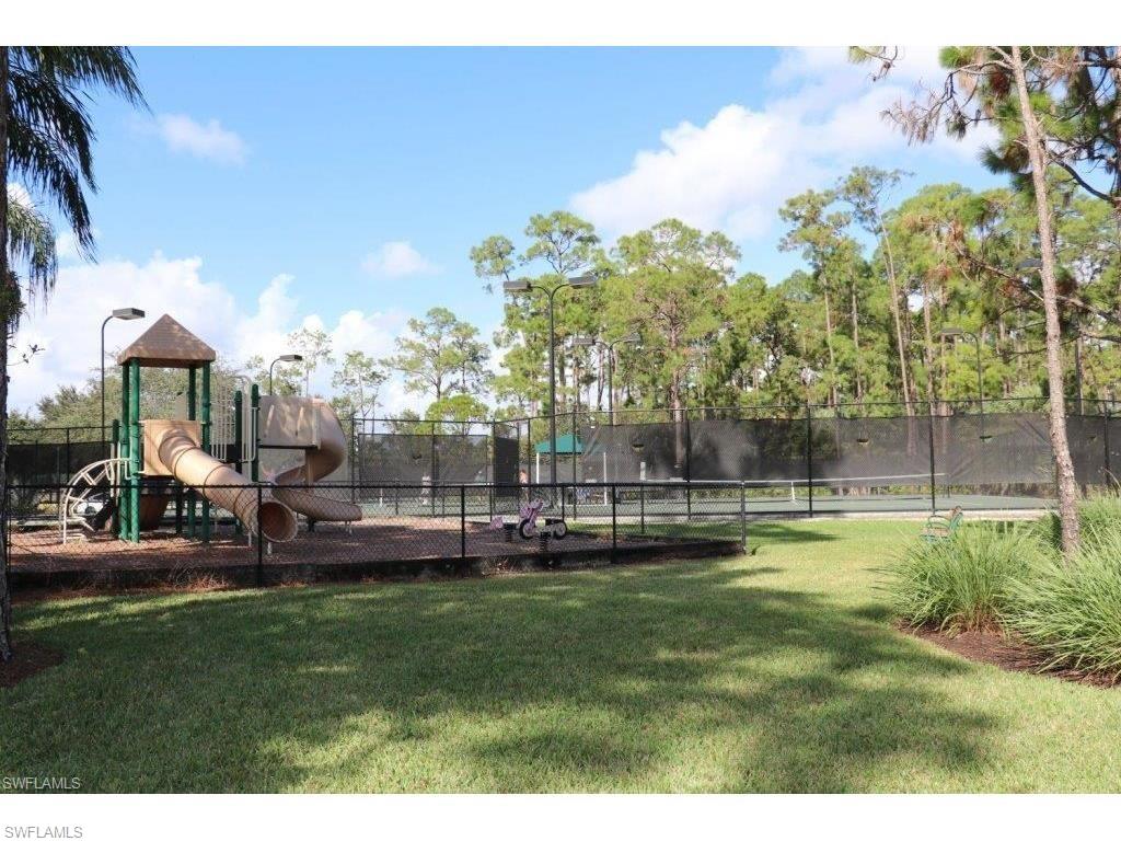 IBIS POINTE - Residential