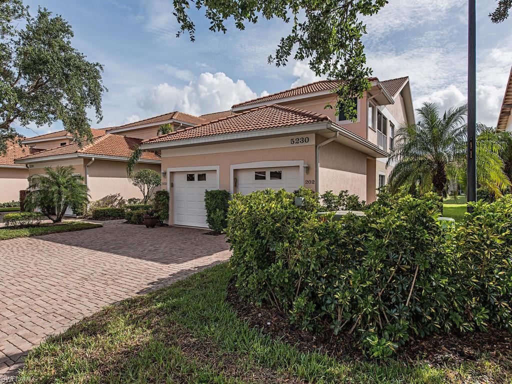 IBIS POINTE - Residential