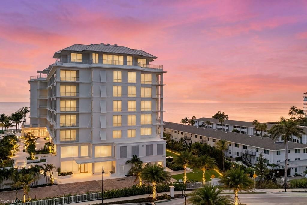 NAPLES BEACH CLUB BLDG C - Residential