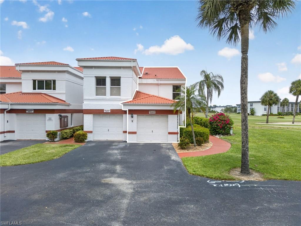 SEVEN LAKES - Residential