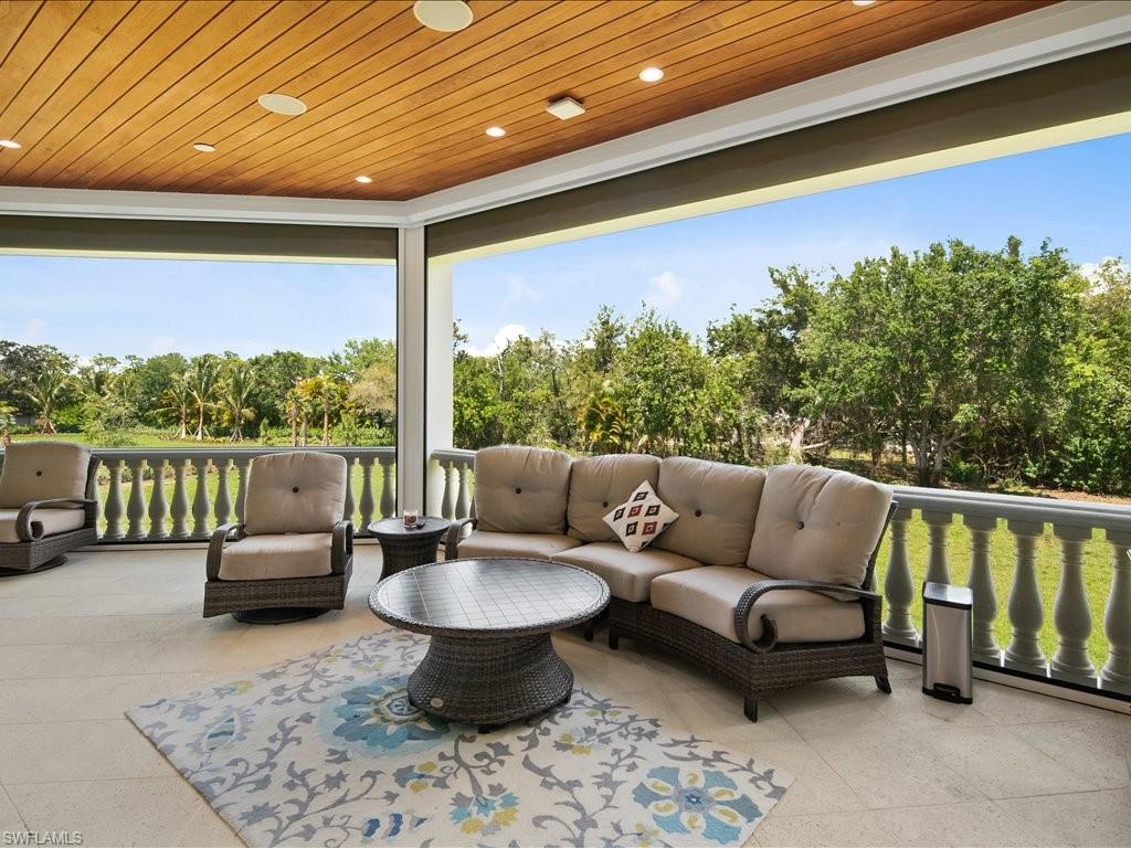 PINE RIDGE - Residential