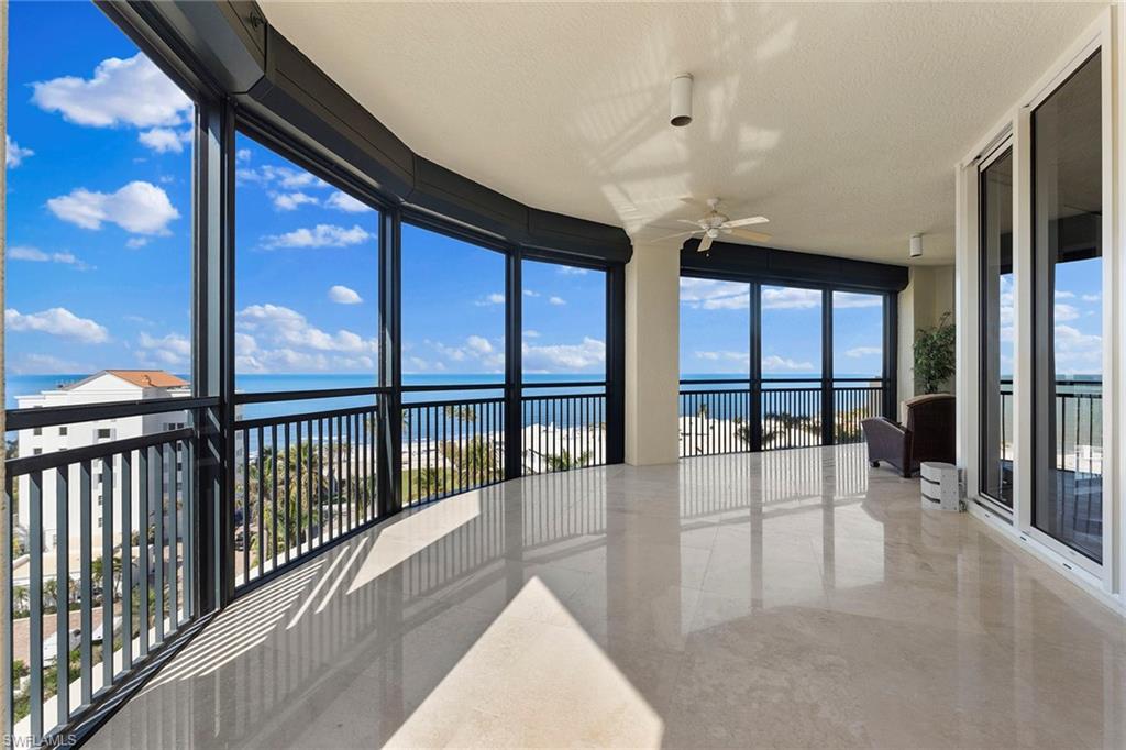 SEASONS AT NAPLES CAY - Residential