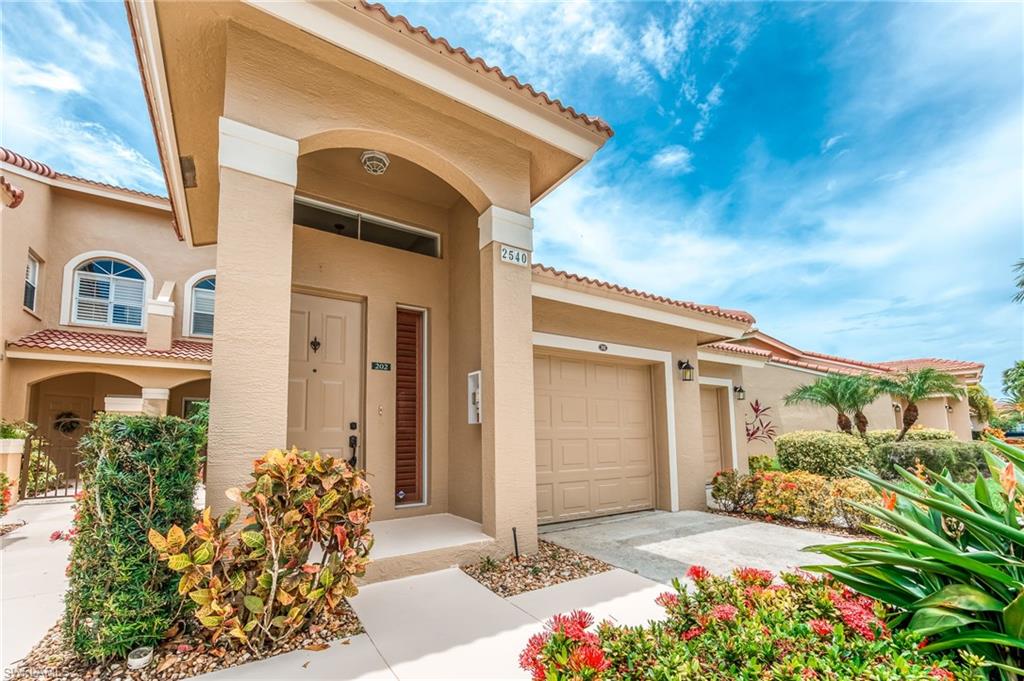 HUNTINGTON LAKES II - Residential