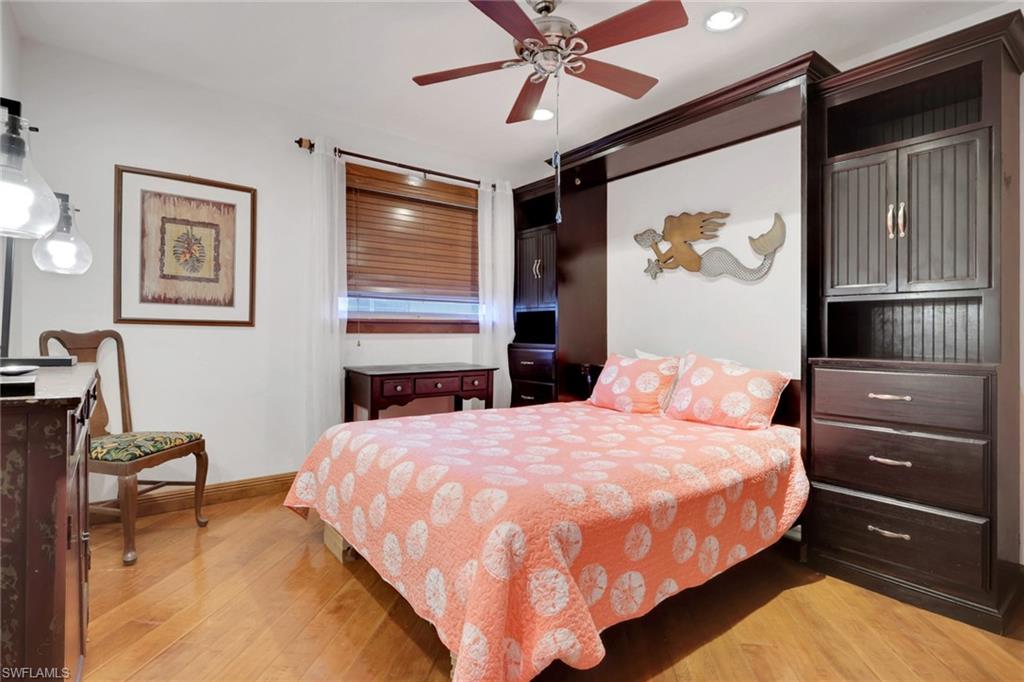 CHESAPEAKE LANDINGS - Residential