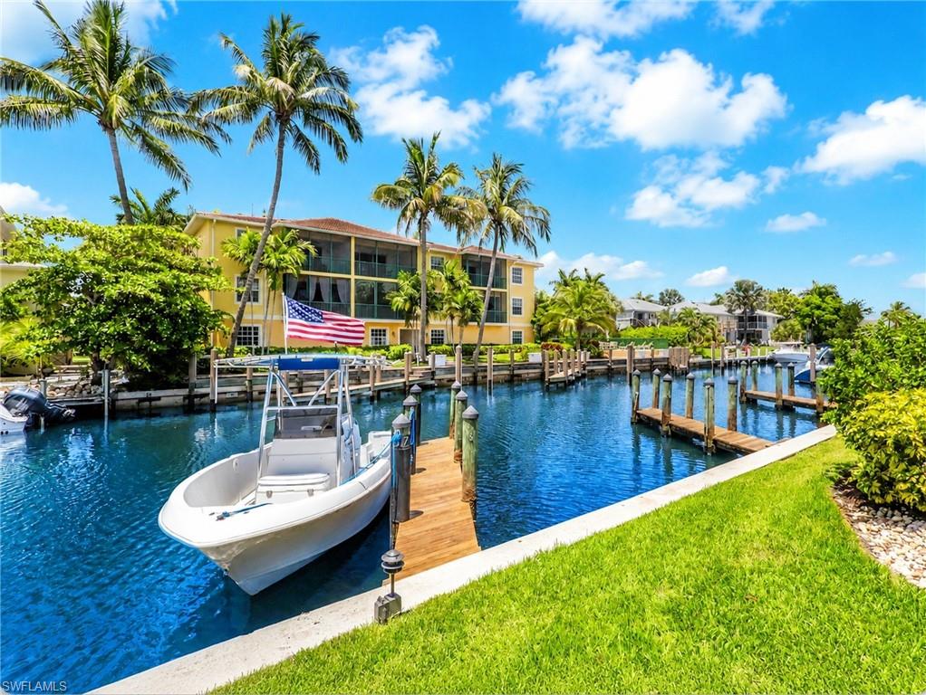 CHESAPEAKE LANDINGS - Residential