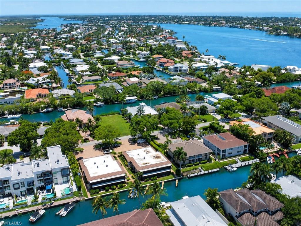 CHESAPEAKE LANDINGS - Residential