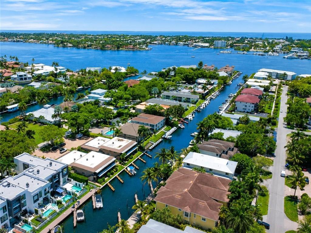 CHESAPEAKE LANDINGS - Residential