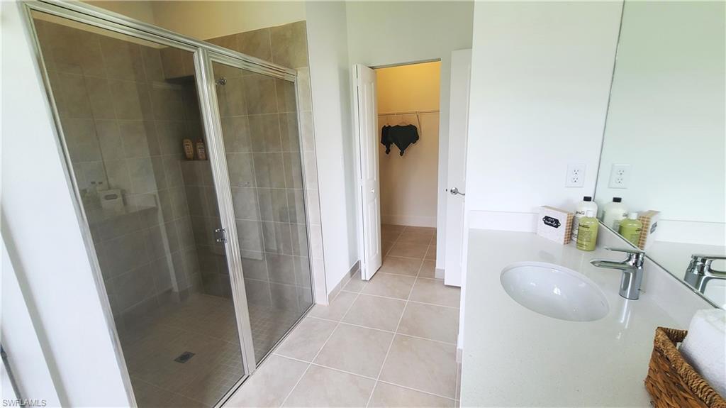 MAPLE RIDGE - Residential Lease
