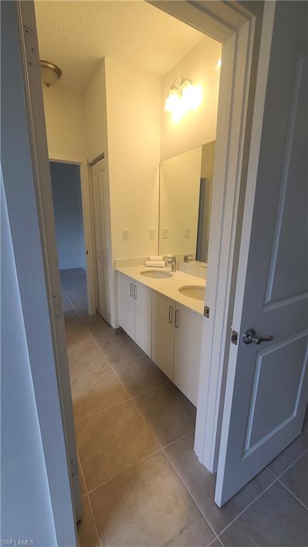 MAPLE RIDGE - Residential Lease