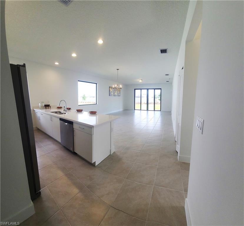 MAPLE RIDGE - Residential Lease