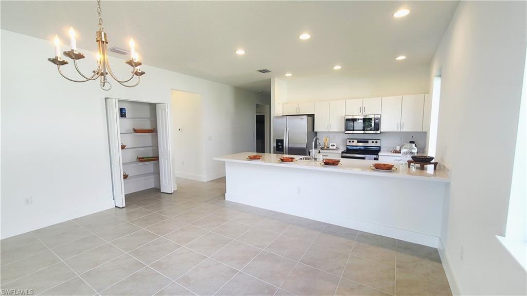 MAPLE RIDGE - Residential Lease