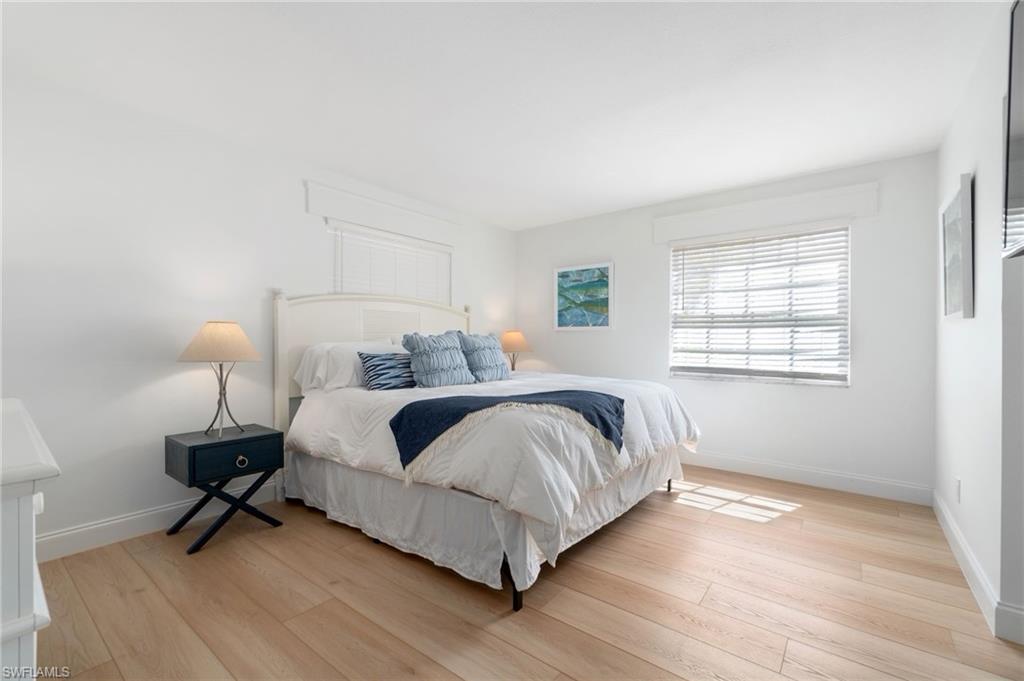 PIERRE CLUB - Residential Lease