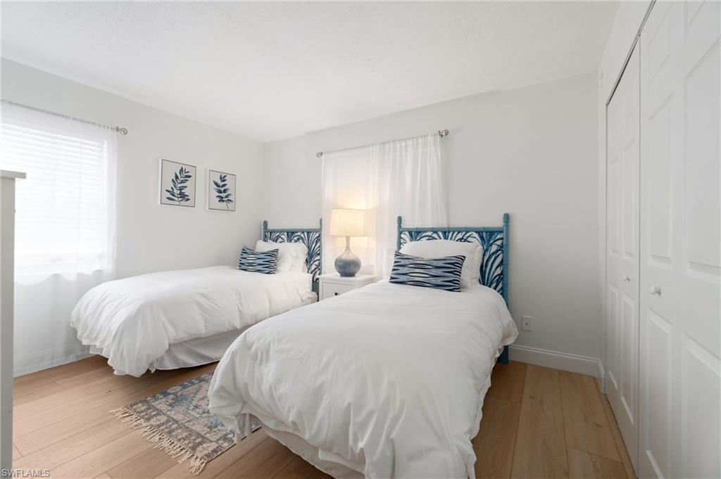 PIERRE CLUB - Residential Lease