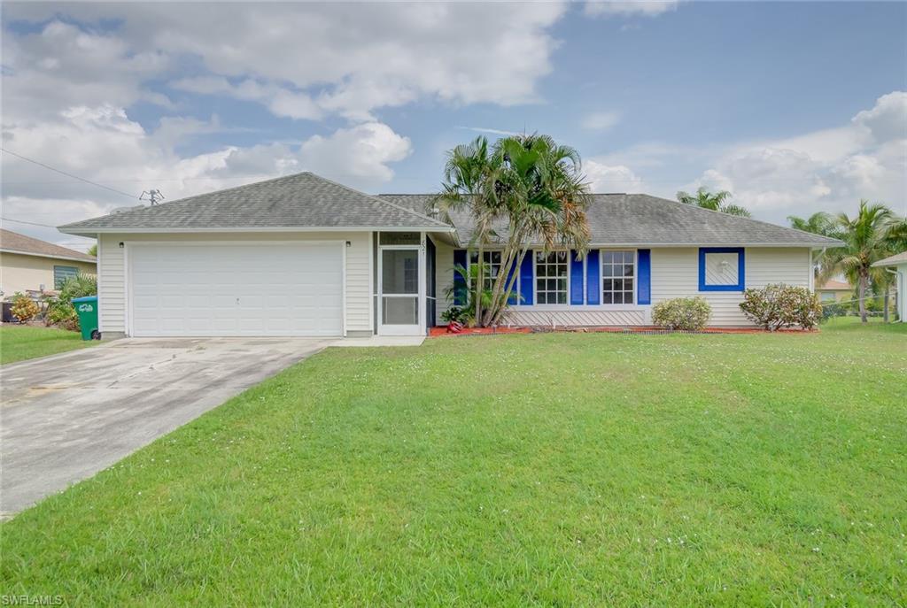 Location...Location...Location!   Close to Shopping, Restaurants, Schools, Parks, Boat ramp, and more!  This cute home will be a great first home or rental investment property.  The home has three bedrooms, two baths, attached garage, and indoor laundry. The Master bedroom is split from the other two bedrooms. It has been newly painted on the inside.  The backyard is spacious with room for a pool, and is completely fenced. Relax on the screened lanai while enjoying the backyard. Schedule your showing today!