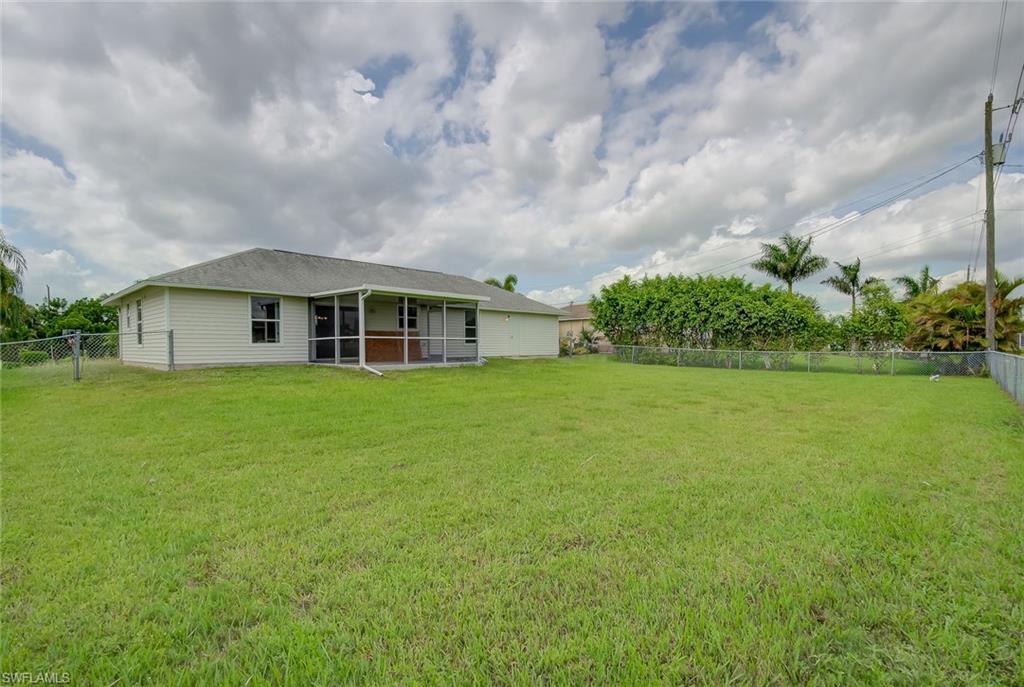 CAPE CORAL - Residential