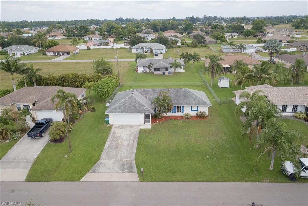 CAPE CORAL - Residential