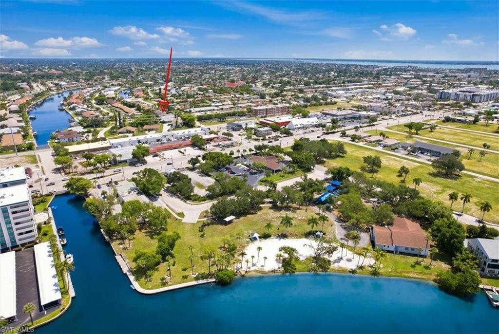 CANARY PALM CONDO - Residential