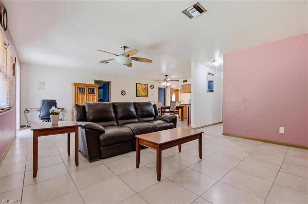 CANARY PALM CONDO - Residential