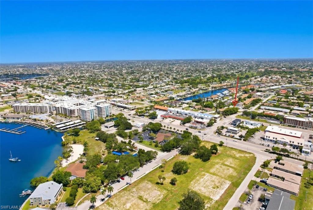 CANARY PALM CONDO - Residential
