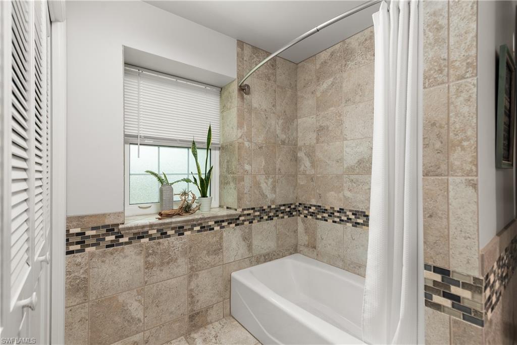 BRISTOL SQUARE - Residential