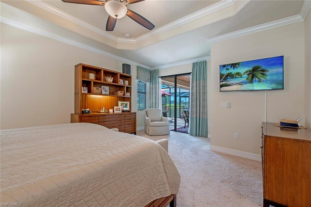TWIN EAGLES - Residential
