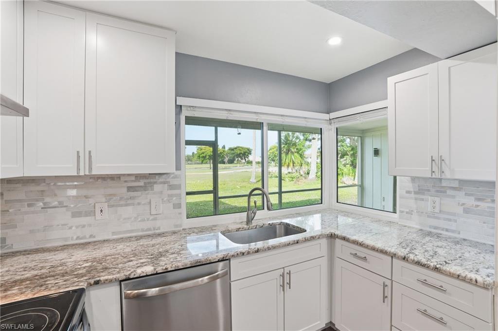 ST ANDREWS AT LELY GOLF ESTATES - Residential