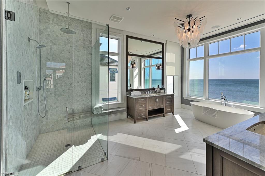BAREFOOT BEACH - Residential