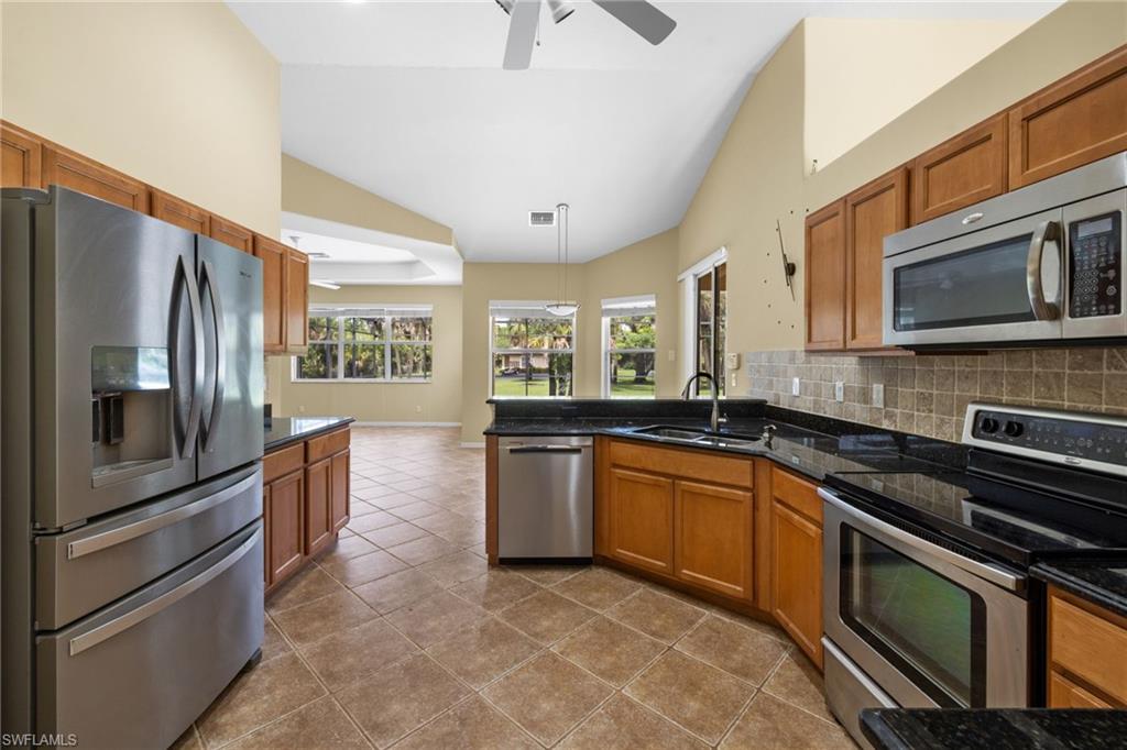 GOLDEN GATE ESTATES - Residential
