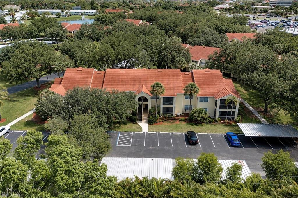 VENETIAN PALMS - Residential