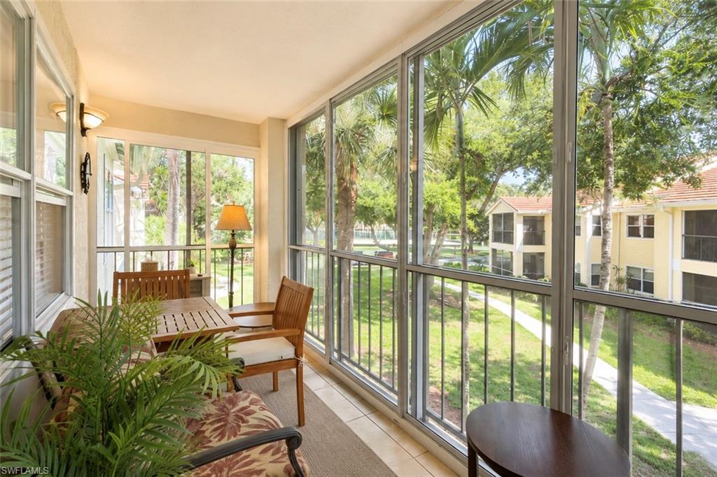 VENETIAN PALMS - Residential